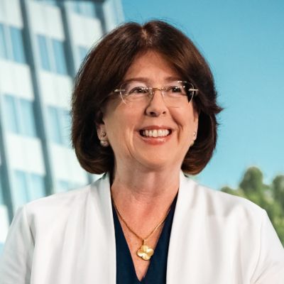 Elizabeth McCaul
