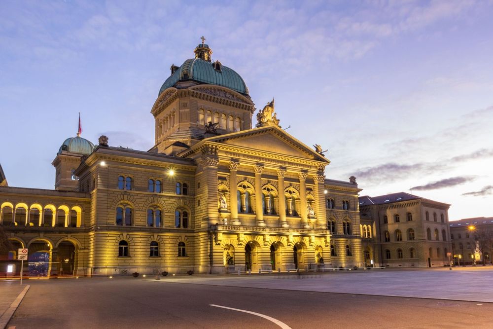 Swiss Parliament Blames Credit Suisse Collapse on "Mismanagement"