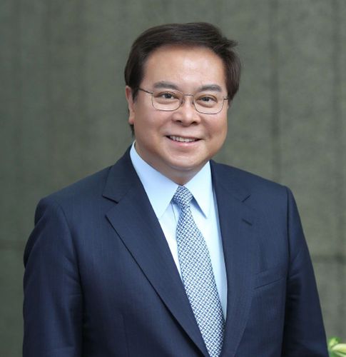 Picture of Samuel Tsien